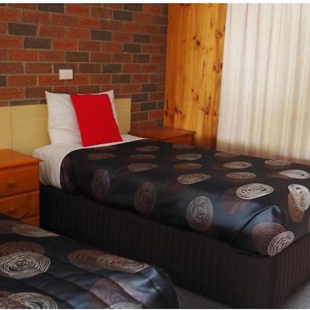 Country Road Motel St Arnaud Saint Arnaud Экстерьер фото